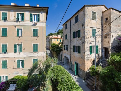 Via antica romana 128