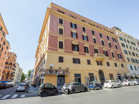 Via Candia, 66