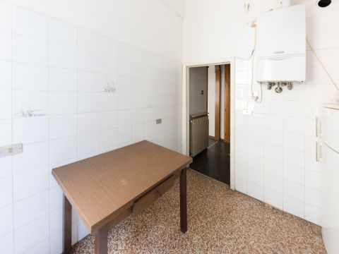 Via Venezia 48