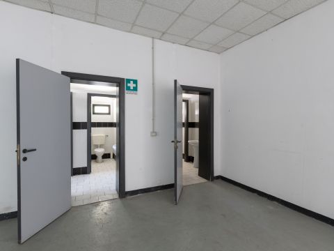 Via Lucchese,5