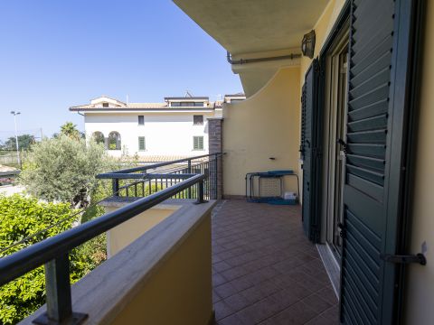 Via Reggio Calabria, 20