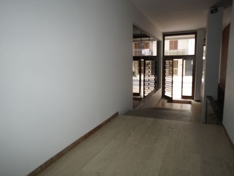 Via Spinazzola, 25