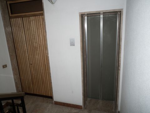 Via Spinazzola, 25