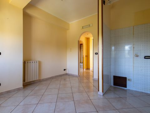 Via Giovanni Paolo Parisio, 8 - Catanzaro