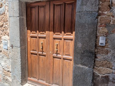 Via Maidalchini, 6