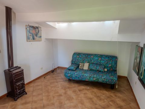 Via Maidalchini, 6
