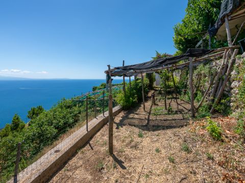 Via S. Pietro alla Costa