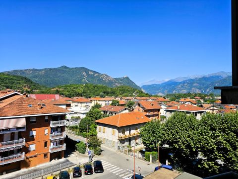 Corso Laghi, 18