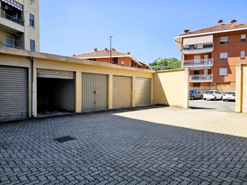 Corso Laghi, 18