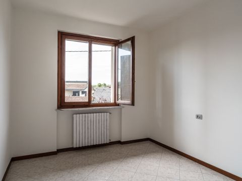 Via A. de Gasperi, 8/c