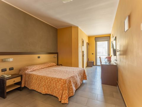 Via delle Casupole, 6