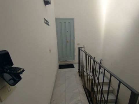Via Caronda, 7