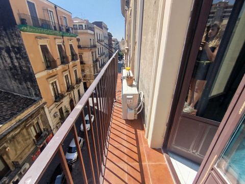 Via Caronda, 7