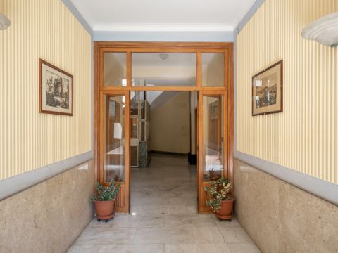 Via Trebio Littore, 6