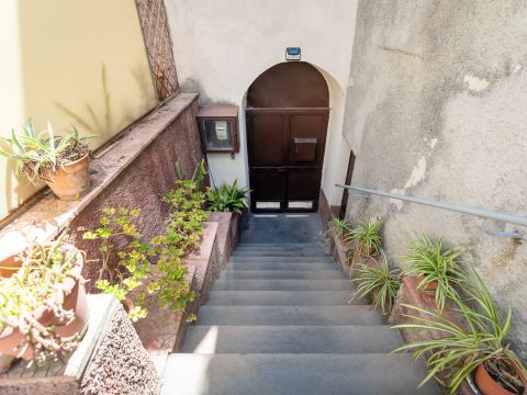 Via Santa Barbara, 39