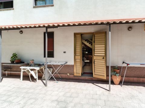Via Santa Barbara, 39