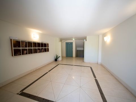 Via Paolo Galleri, 3-5