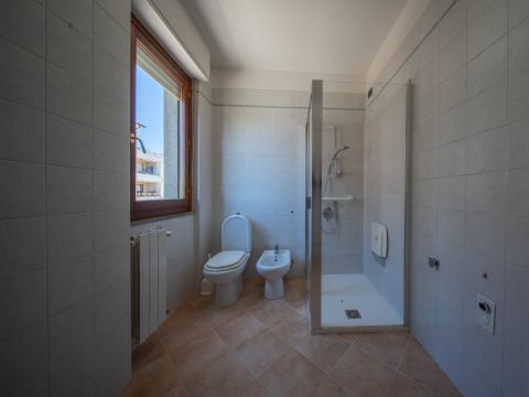 Via Paolo Galleri, 3-5