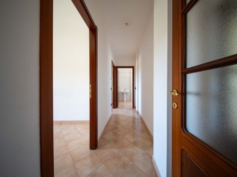 Via Paolo Galleri, 3-5