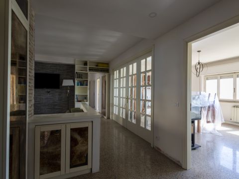 Viale dei Bizantini, 2