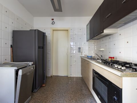 Viale dei Bizantini, 2