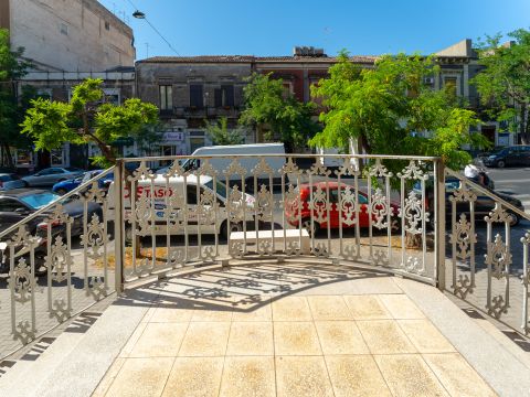 Viale Mario Rapisardi, 108