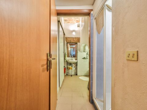 Via Fondazza, 30