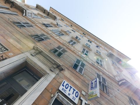 Via Paolo Giacometti 12