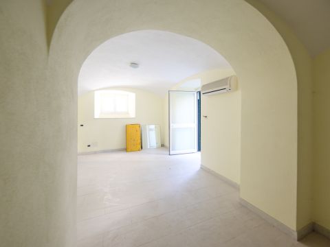 Corso Angelo Gianelli, 11