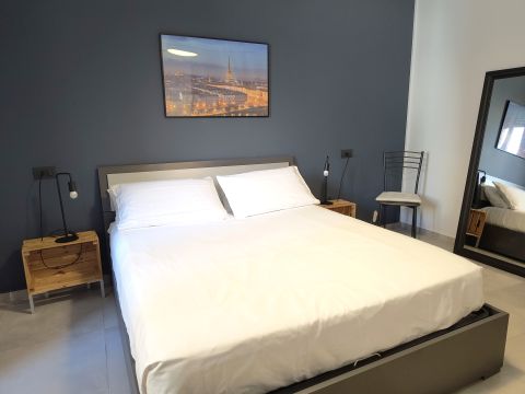 Corso Emilia, 33