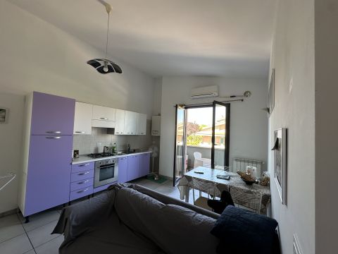 Via Levante, 32