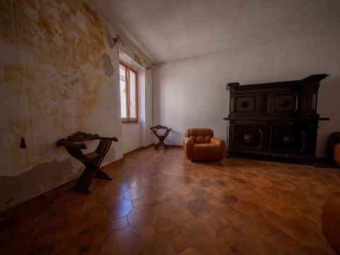 Via Giuseppe Verdi, 8