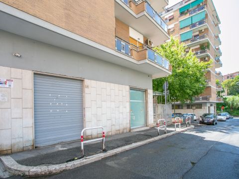 Via Bartolomeo Cristofori, 41