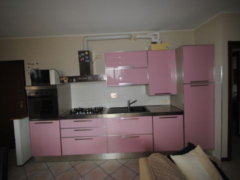 Via Vittorio Borghi 7