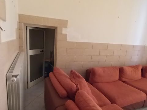 Via Giacosa, 24