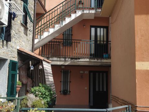 Via S. Gaetano, 162