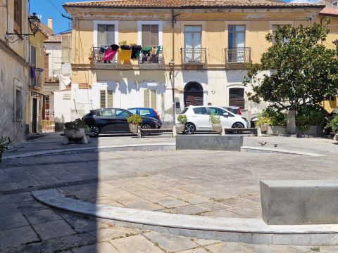 Largo Zinzi 2