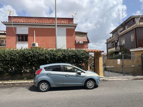 Via Vincenzo Sartori, 37