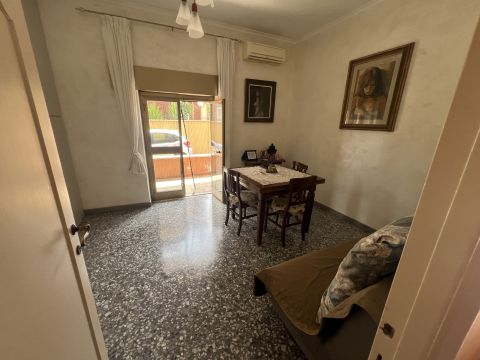 Via Vincenzo Sartori, 37