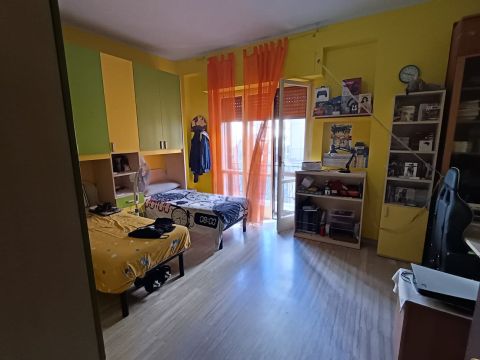 Via Raffaele Teti 27