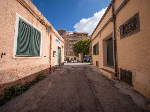 Via Moscatello, 41