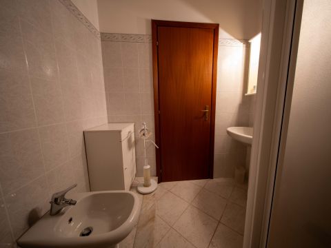 Via Moscatello, 41