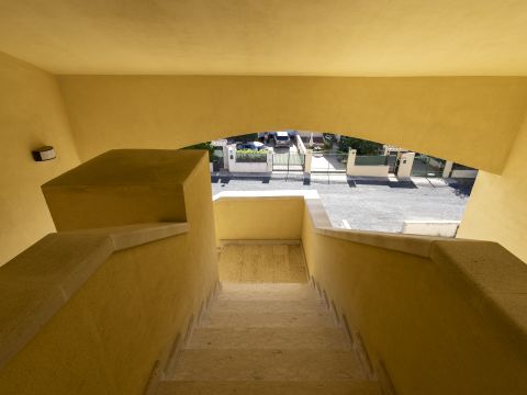 Via Bisceglia