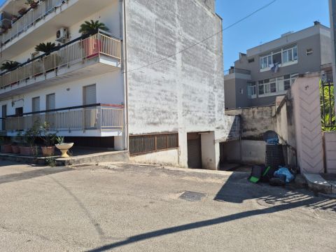 Via Mentana