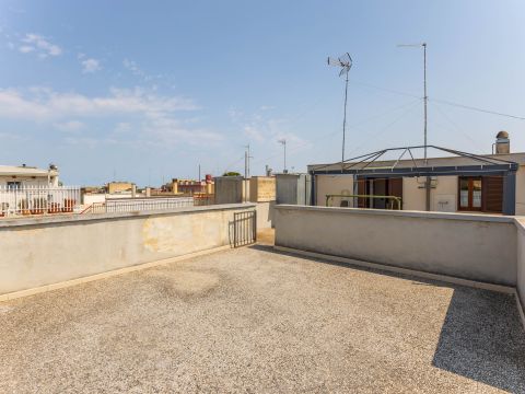 Piazza Roma, 32