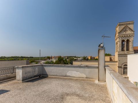 Piazza Roma, 32