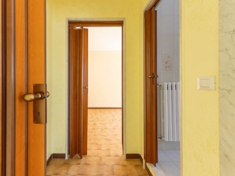 Via Soldato M. Mastrangelo, 2 - Grumo Appula