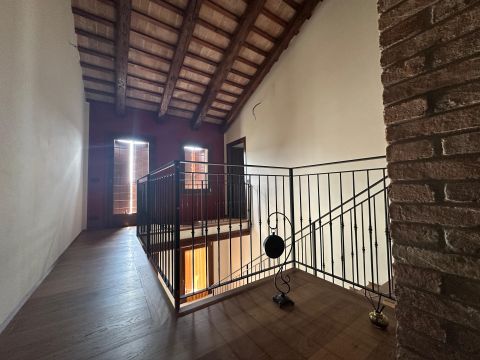 Vicolo A. Canova, 12