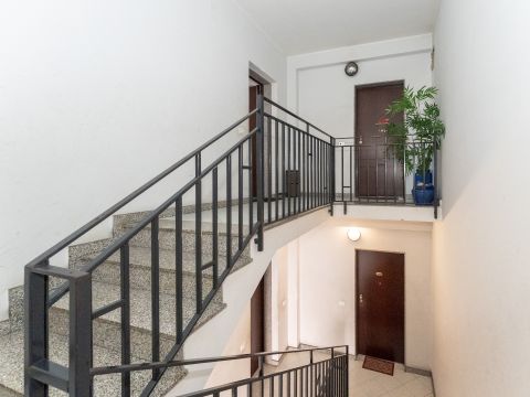 Via Carcara, 51