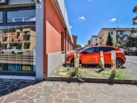 Via del Triumvirato, 89/A - Bologna